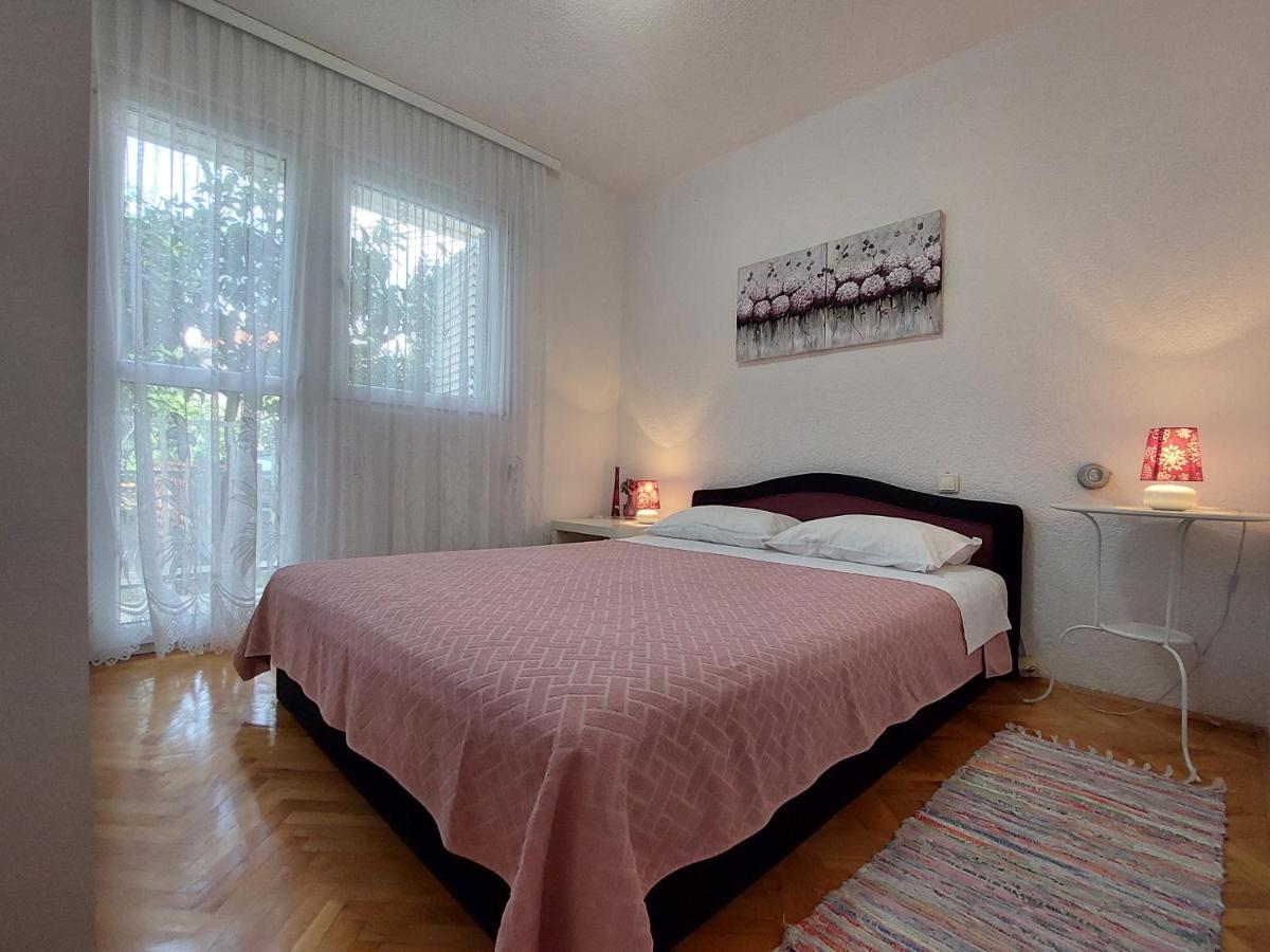 Apartment Emili มารีนา ภายนอก รูปภาพ